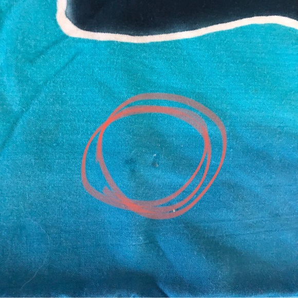 Extra Large Beautiful Blue Sarong featuring a diver and a whale from Australia. - Picture 7 of 9